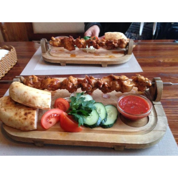 Ресторанный сервис бронирования столиков menu-rest.com - Интерьер ресторана "РесторанЧИК"