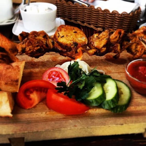 Ресторанный сервис бронирования столиков menu-rest.com - Интерьер ресторана "РесторанЧИК"