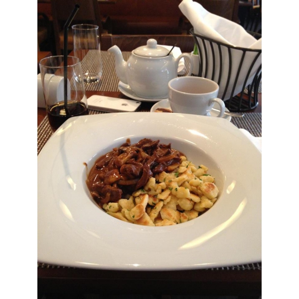 Ресторанный сервис бронирования столиков menu-rest.com - Интерьер ресторана "Pierrot"