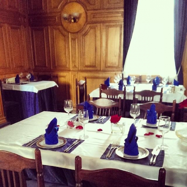 Ресторанный сервис бронирования столиков menu-rest.com - Интерьер ресторана "Алекс Хаус"