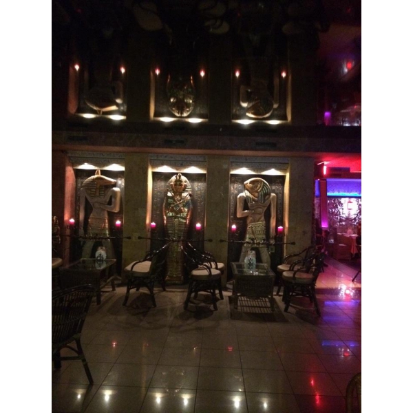 Ресторанный сервис бронирования столиков menu-rest.com - Интерьер ресторана "Клеопатра"