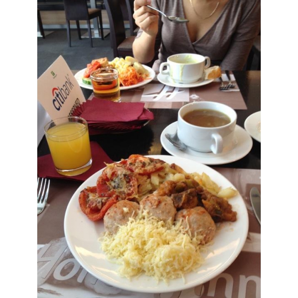 Ресторанный сервис бронирования столиков menu-rest.com - Интерьер ресторана "Родченко"