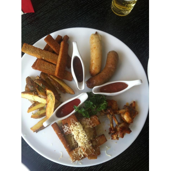 Ресторанный сервис бронирования столиков menu-rest.com - Интерьер ресторана "Проспект 18/12"