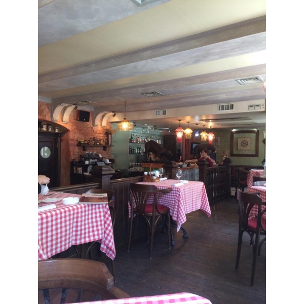 Ресторанный сервис бронирования столиков menu-rest.com - Интерьер ресторана "Mama Roma"