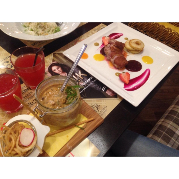 Ресторанный сервис бронирования столиков menu-rest.com - Интерьер ресторана "Family Kitchen"