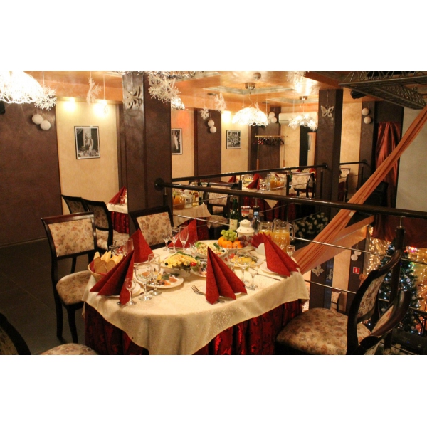 Ресторанный сервис бронирования столиков menu-rest.com - Интерьер ресторана "Ретро-Блюз"