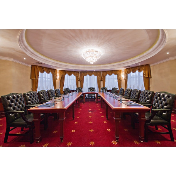 Ресторанный сервис бронирования столиков menu-rest.com - Интерьер ресторана "Версаль"