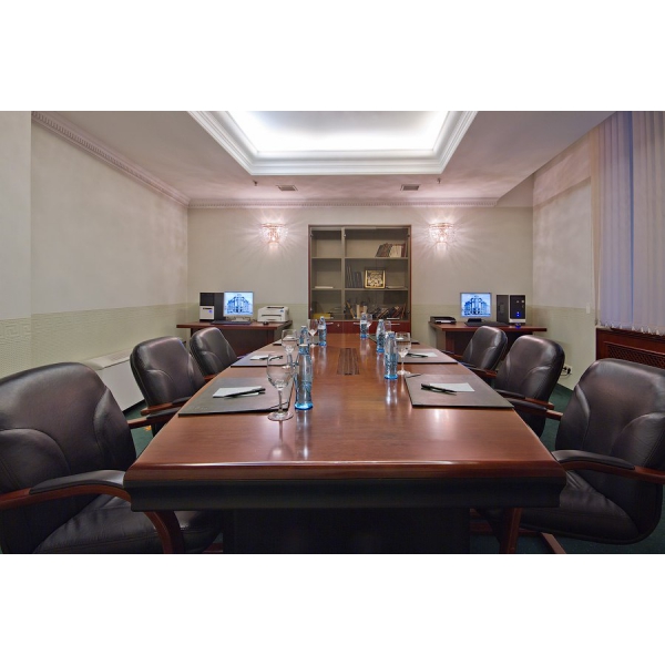 Ресторанный сервис бронирования столиков menu-rest.com - Интерьер ресторана "Версаль"