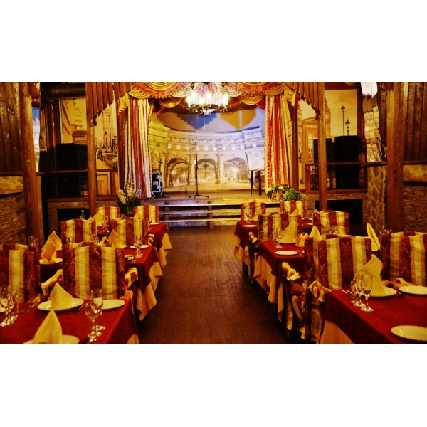 Ресторанный сервис бронирования столиков menu-rest.com - Интерьер ресторана "Юность"