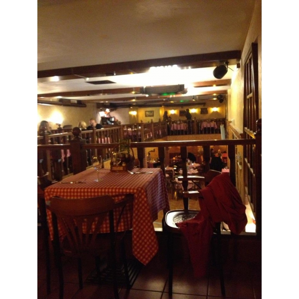 Ресторанный сервис бронирования столиков menu-rest.com - Интерьер ресторана "Mama Roma"