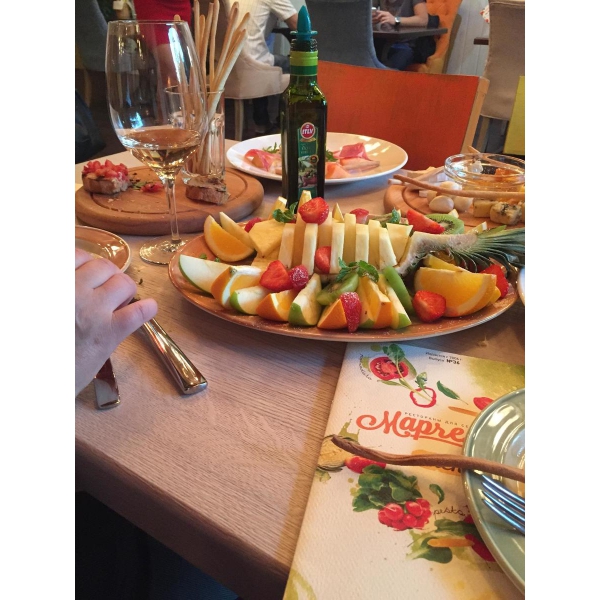 Ресторанный сервис бронирования столиков menu-rest.com - Интерьер ресторана "Марчелли`s"