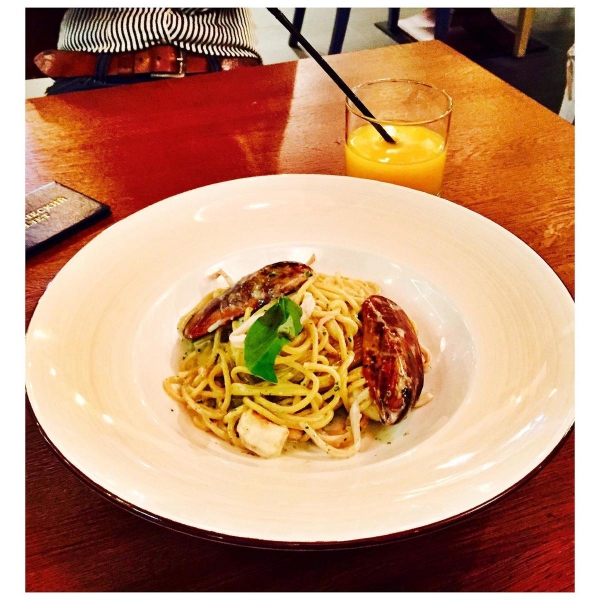 Ресторанный сервис бронирования столиков menu-rest.com - Интерьер ресторана "Марчелли`s"