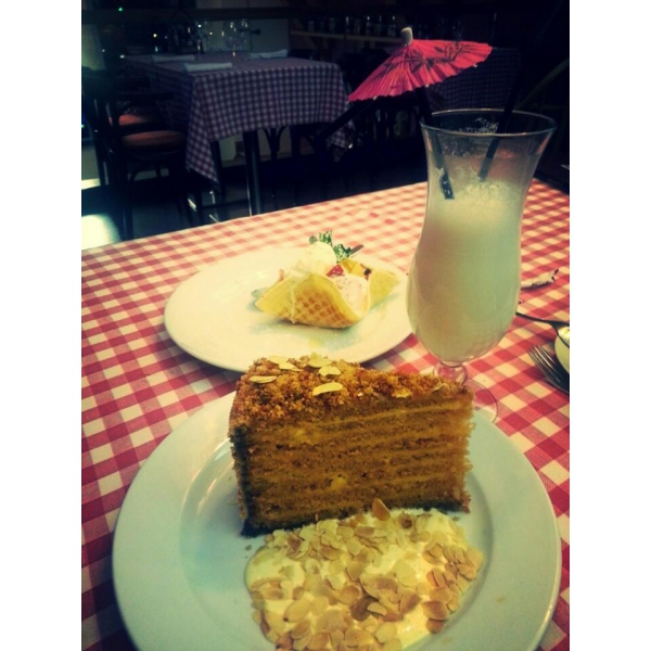 Ресторанный сервис бронирования столиков menu-rest.com - Интерьер ресторана "Mama Roma"