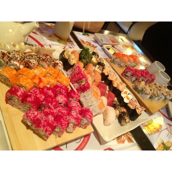 Ресторанный сервис бронирования столиков menu-rest.com - Интерьер ресторана "Евразия"