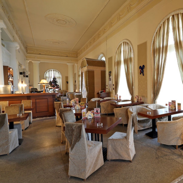 Ресторанный сервис бронирования столиков menu-rest.com - Интерьер ресторана "Евразия"