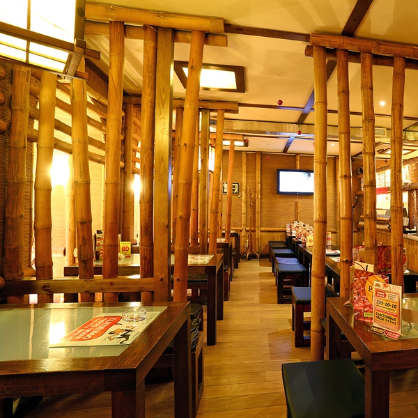 Ресторанный сервис бронирования столиков menu-rest.com - Интерьер ресторана "Евразия"