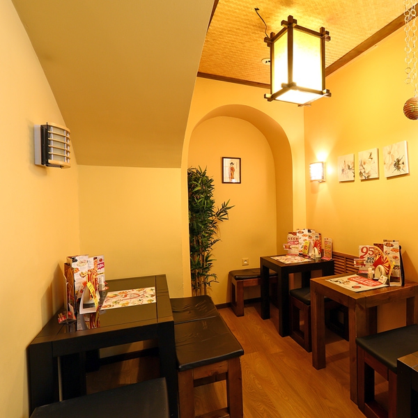 Ресторанный сервис бронирования столиков menu-rest.com - Интерьер ресторана "Евразия"