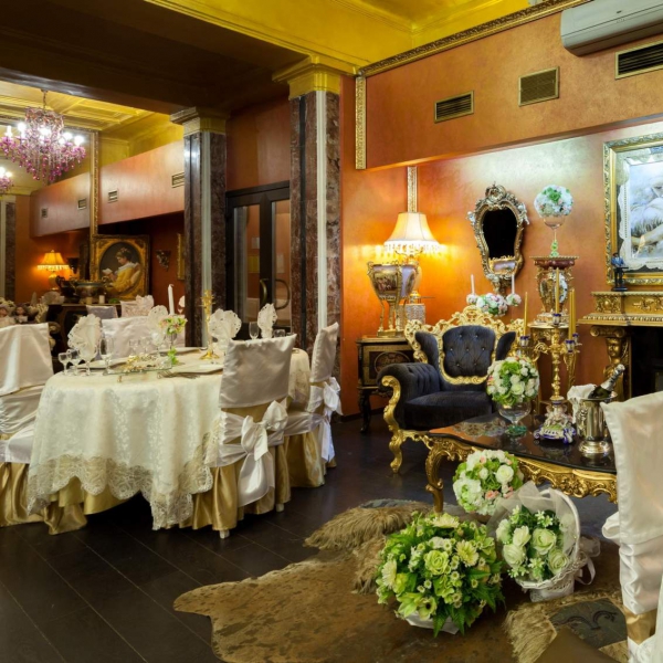 Ресторанный сервис бронирования столиков menu-rest.com - Интерьер ресторана "LE GLAMOUR (ЛЕ ГЛАМУР)"