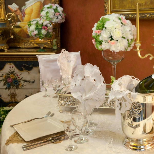 Ресторанный сервис бронирования столиков menu-rest.com - Интерьер ресторана "LE GLAMOUR (ЛЕ ГЛАМУР)"