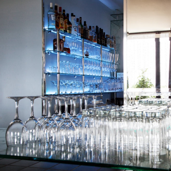 Ресторанный сервис бронирования столиков menu-rest.com - Интерьер ресторана "SASHA