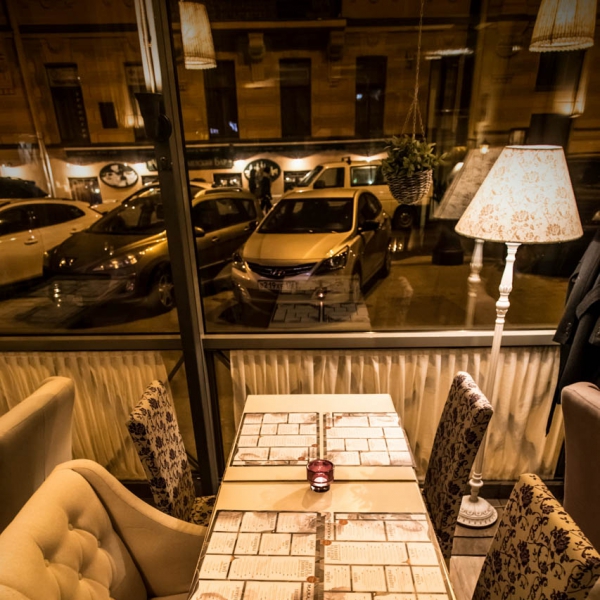 Ресторанный сервис бронирования столиков menu-rest.com - Интерьер ресторана "ТРАТТОРИЯ MAKARONI (МАКАРОНИ)"