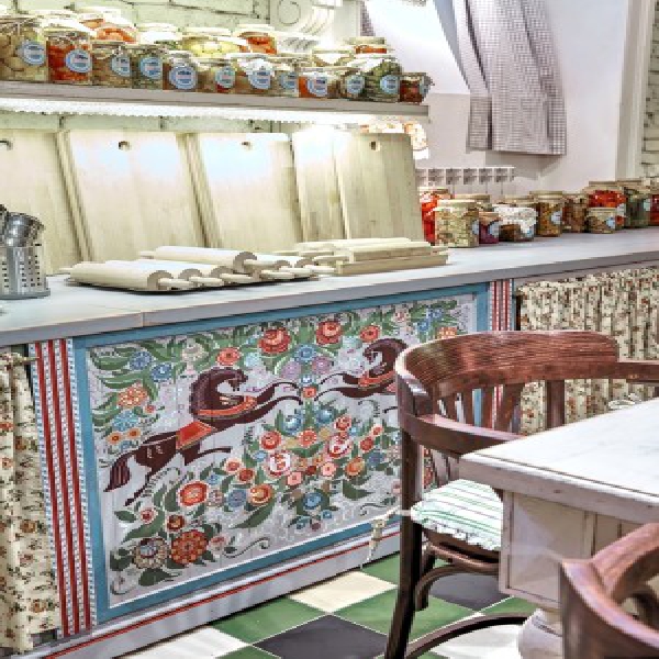 Ресторанный сервис бронирования столиков menu-rest.com - Интерьер ресторана "Катюша"