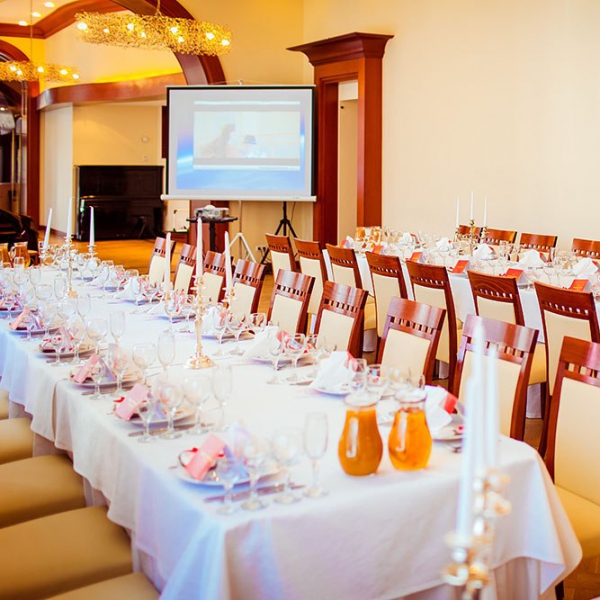 Ресторанный сервис бронирования столиков menu-rest.com - Интерьер ресторана "Ассамблея"