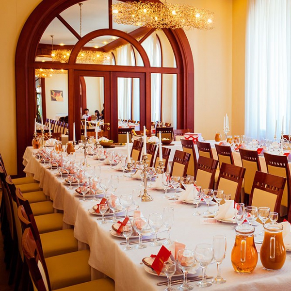 Ресторанный сервис бронирования столиков menu-rest.com - Интерьер ресторана "Ассамблея"