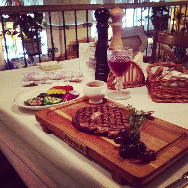 Ресторанный сервис бронирования столиков menu-rest.com - Интерьер ресторана "FermA"