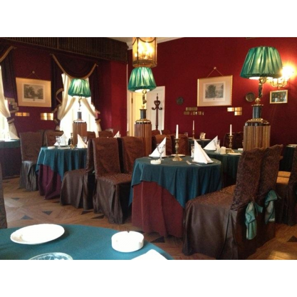 Ресторанный сервис бронирования столиков menu-rest.com - Интерьер ресторана "Литературное кафе"