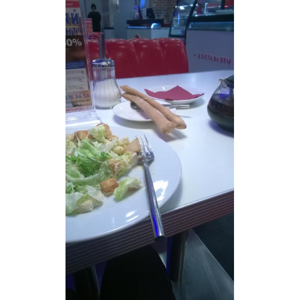 Ресторанный сервис бронирования столиков menu-rest.com - Интерьер ресторана "Ямм Пицца"