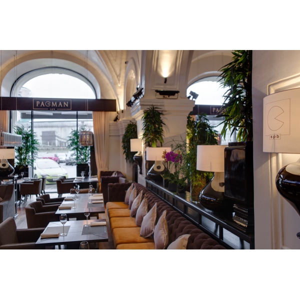 Ресторанный сервис бронирования столиков menu-rest.com - Интерьер ресторана "Pacman"