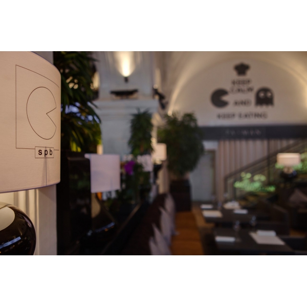 Ресторанный сервис бронирования столиков menu-rest.com - Интерьер ресторана "Pacman"