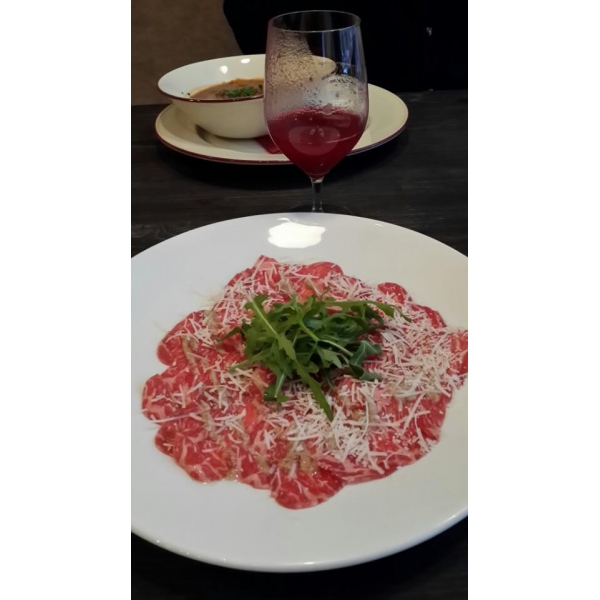 Ресторанный сервис бронирования столиков menu-rest.com - Интерьер ресторана "Red.Steak and Wine"