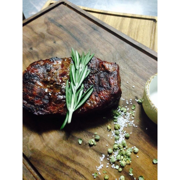 Ресторанный сервис бронирования столиков menu-rest.com - Интерьер ресторана "Red.Steak and Wine"