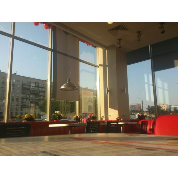 Ресторанный сервис бронирования столиков menu-rest.com - Интерьер ресторана "Ямм Пицца"