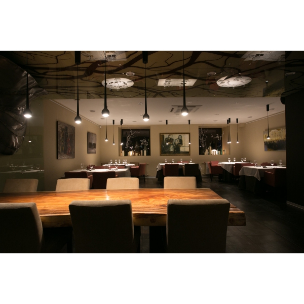 Ресторанный сервис бронирования столиков menu-rest.com - Интерьер ресторана "Erartacafe"