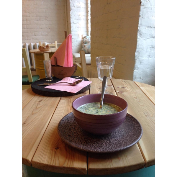 Ресторанный сервис бронирования столиков menu-rest.com - Интерьер ресторана "RA Family"