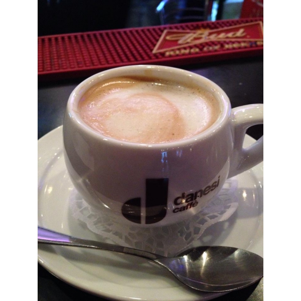 Ресторанный сервис бронирования столиков menu-rest.com - Интерьер ресторана "Light Family"