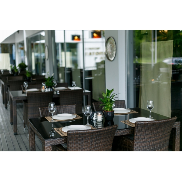 Ресторанный сервис бронирования столиков menu-rest.com - Интерьер ресторана "Золотая Ор`да"