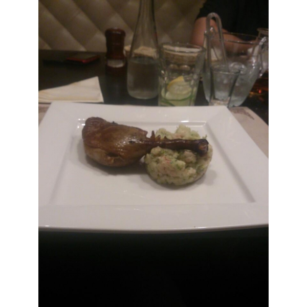 Ресторанный сервис бронирования столиков menu-rest.com - Интерьер ресторана "Предместье"