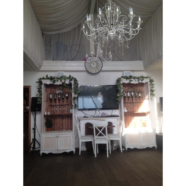 Ресторанный сервис бронирования столиков menu-rest.com - Интерьер ресторана "Предместье"