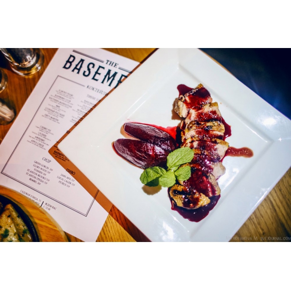 Ресторанный сервис бронирования столиков menu-rest.com - Интерьер ресторана "The Basement"