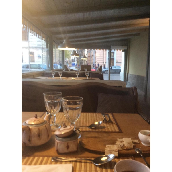 Ресторанный сервис бронирования столиков menu-rest.com - Интерьер ресторана "Менуа"