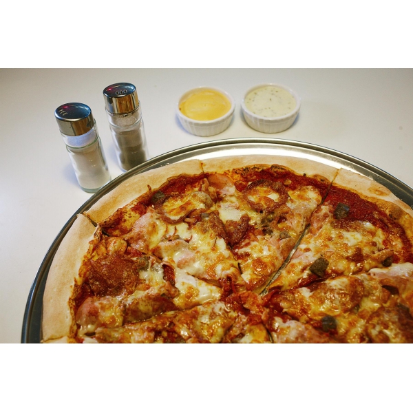 Ресторанный сервис бронирования столиков menu-rest.com - Интерьер ресторана "Ямм Пицца"