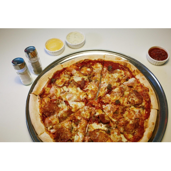 Ресторанный сервис бронирования столиков menu-rest.com - Интерьер ресторана "Ямм Пицца"