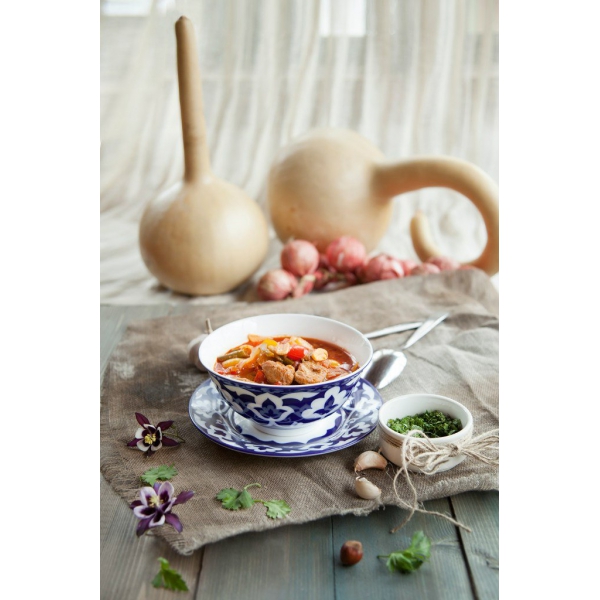 Ресторанный сервис бронирования столиков menu-rest.com - Интерьер ресторана "Бахрома"