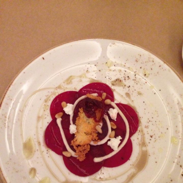 Ресторанный сервис бронирования столиков menu-rest.com - Интерьер ресторана "LavkaLavka"