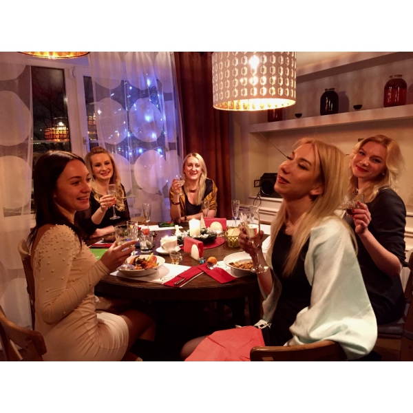 Ресторанный сервис бронирования столиков menu-rest.com - Интерьер ресторана "Freedom"