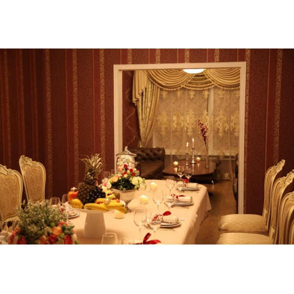 Ресторанный сервис бронирования столиков menu-rest.com - Интерьер ресторана "Monte Cristo"